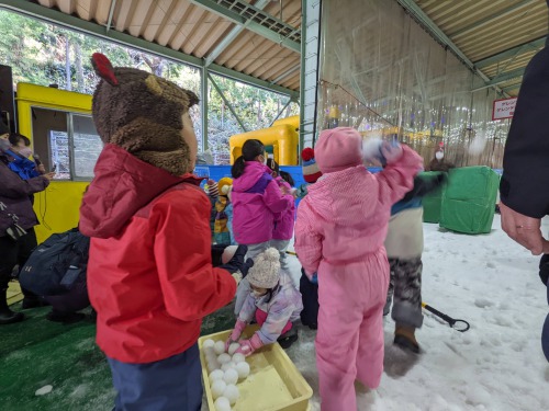 狭山スキー場は子供のスノーパークだけで遊べる？服装や入場料まとめ